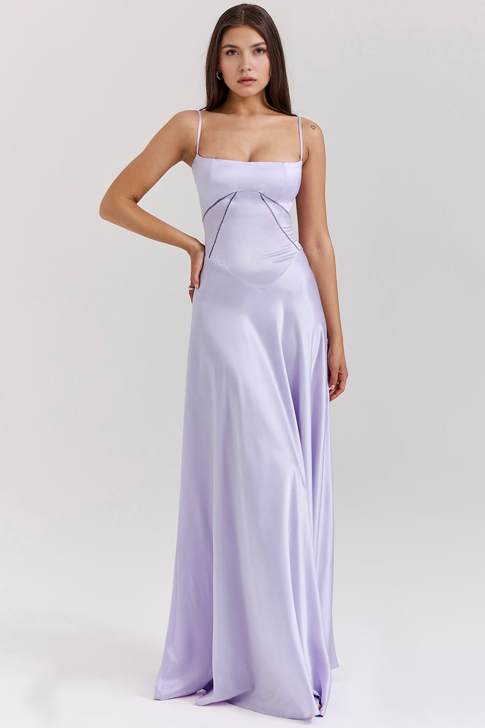 Midikleid Marielle – mit femininen Details