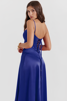 Midikleid Marielle – mit femininen Details