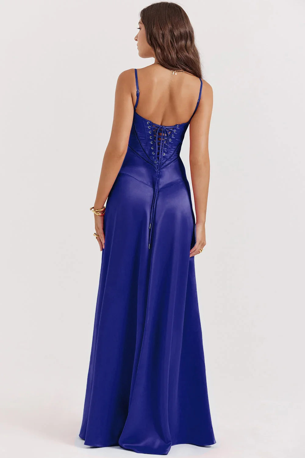 Midikleid Marielle – mit femininen Details