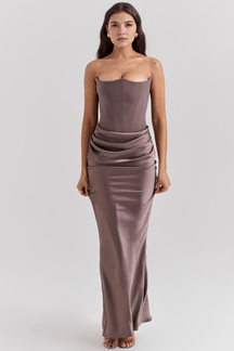 Maxikleid Tabea – figurformend aus Polyester, schmeichelhafter Stil