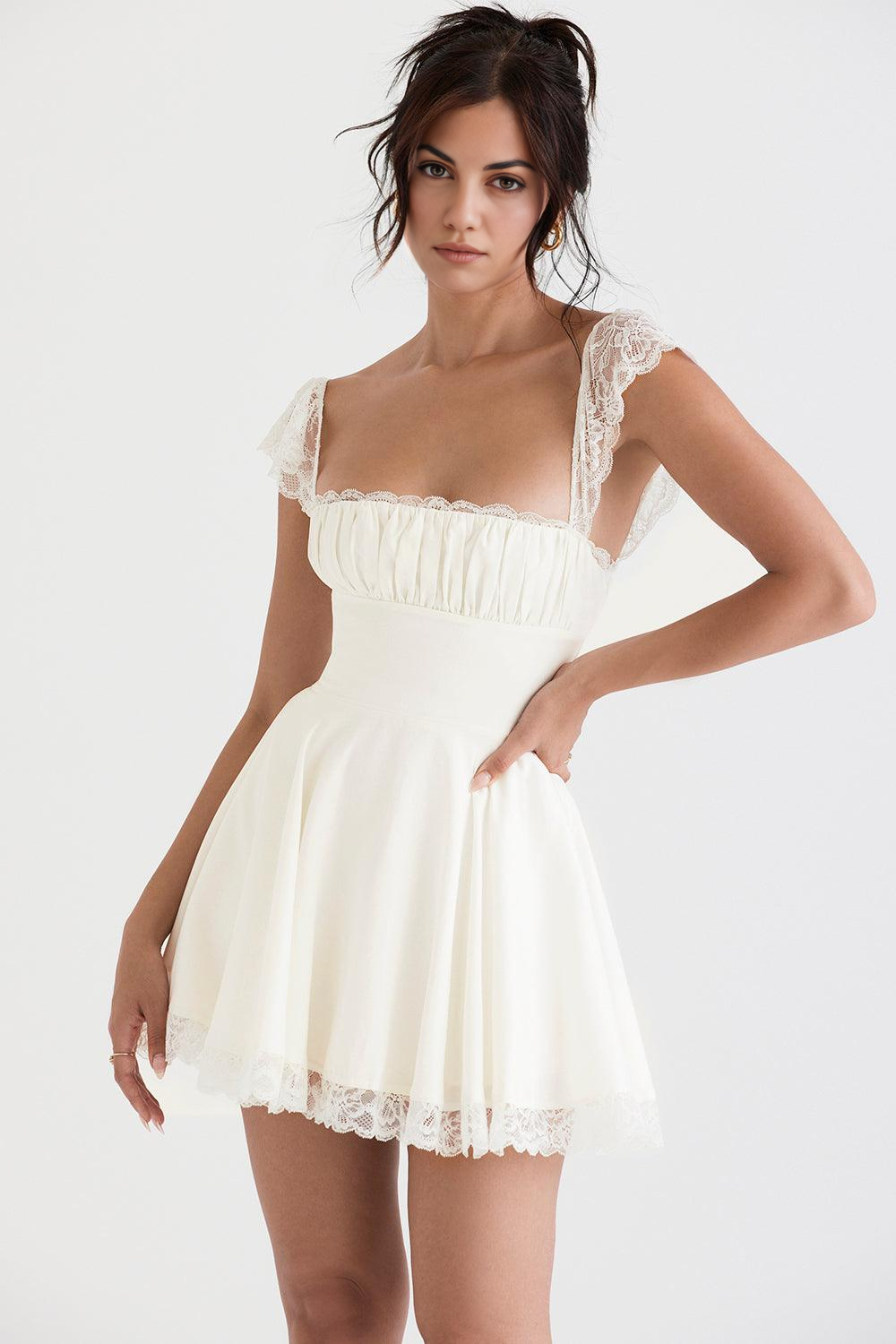 Spitzenkleid Helene – Zarte Spitze mit Polyester-Mix