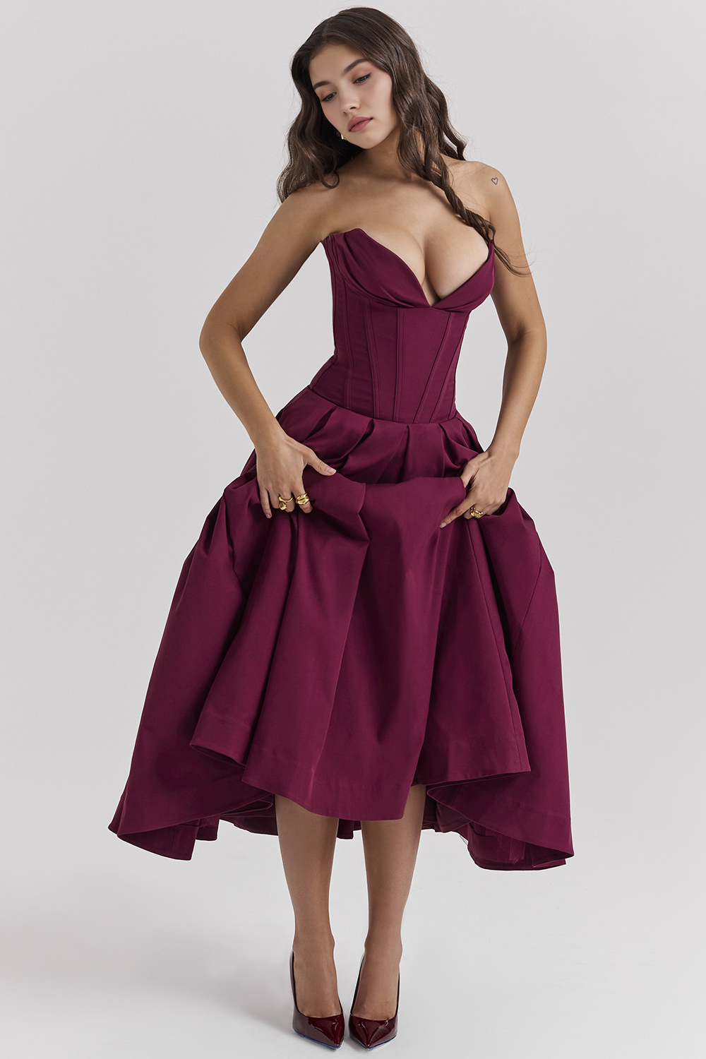 Maxikleid Lea – figurformend aus Polyester, eleganter Schnitt
