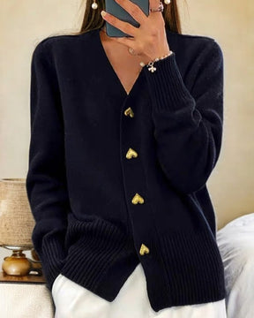 Eline™ | Elegante Strickjacke mit herzförmigen Knöpfen